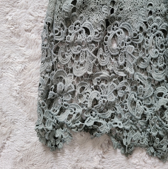 Star Crossed Lovers Seafoam Green High Collar Lace Accent Cap Sleeve Dress Small - Picture 6 of 13